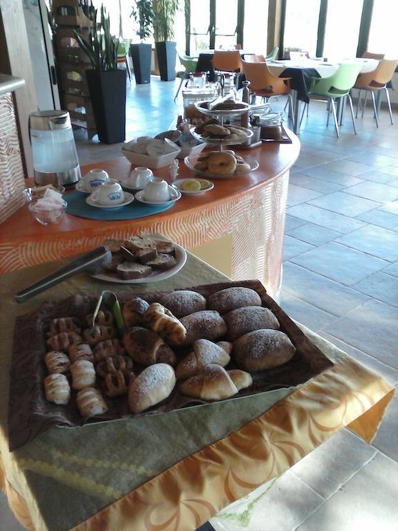 De Sio Village 2*